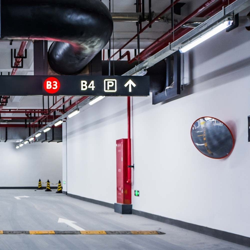 Corp de iluminat LED tehnic tubular cu senzor de mișcare și de amurg LED/36W/230V 6500K IP65 120 cm