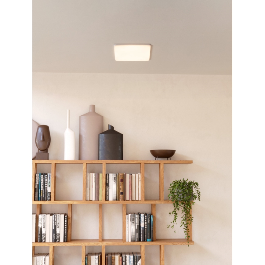 Corp de iluminat LED încastrat pentru baie Eglo 18W/230V 21,5x21,5 cm IP65