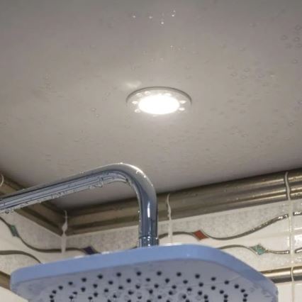 Corp de iluminat LED încastrat pentru baie LORI LED/4,5W/230V IP65 2700/4000K d. 8,5 cm alb