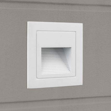 Corp de iluminat LED încorporat LORO LED/2W/230V IP65 alb