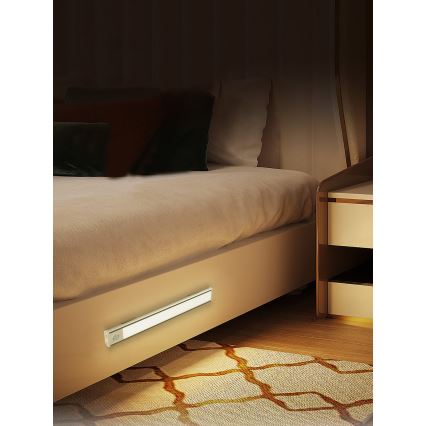 Corp de iluminat LED pentru corpuri de bucătărie CABINET-4 cu senzor PIR LED/1,5W/230V 1100mAh 4000K