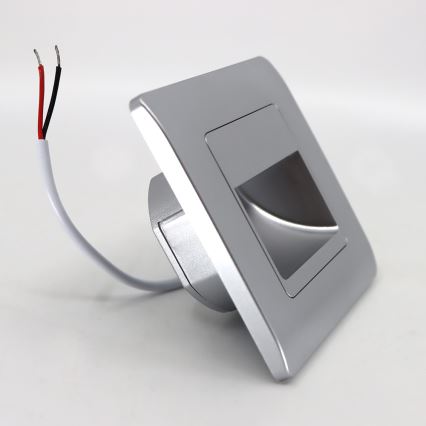 Corp de iluminat LED pentru scări STEP LIGHT LED/1,5W/230V argintiu