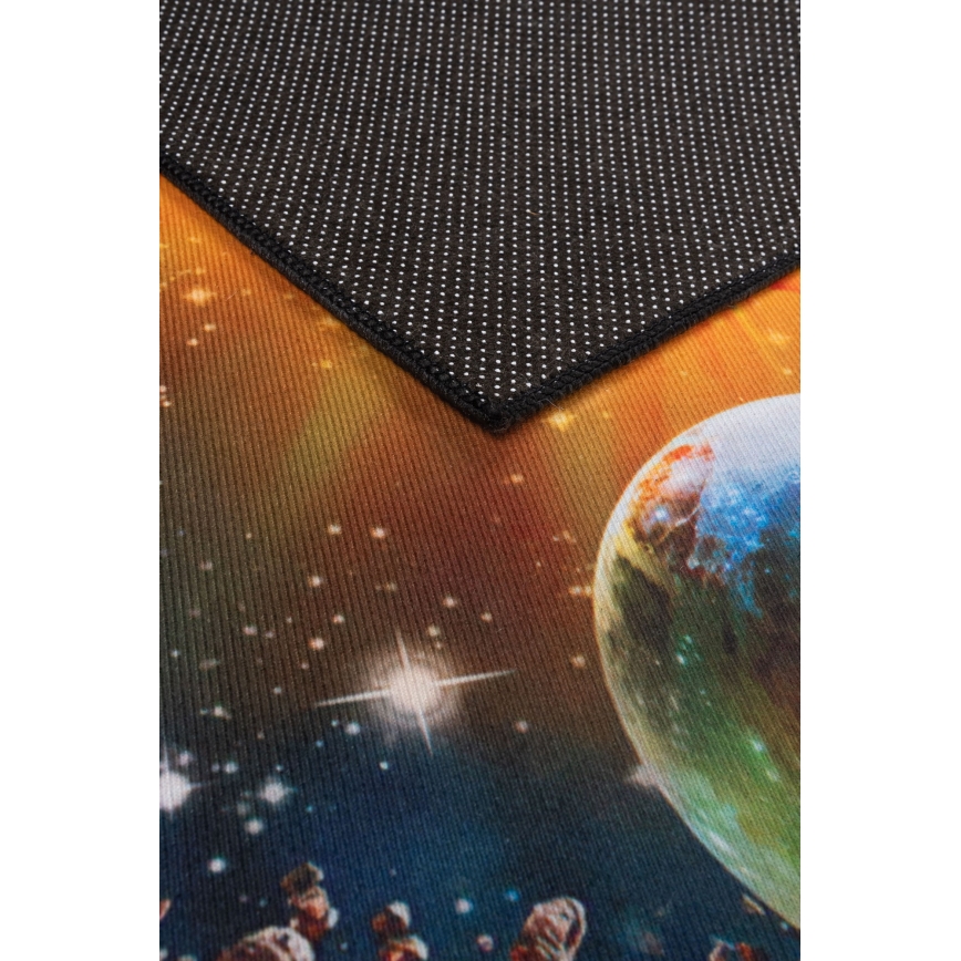 Covor antiderapant pentru copii PRINT 3D 120x160 cm planete/multicolor