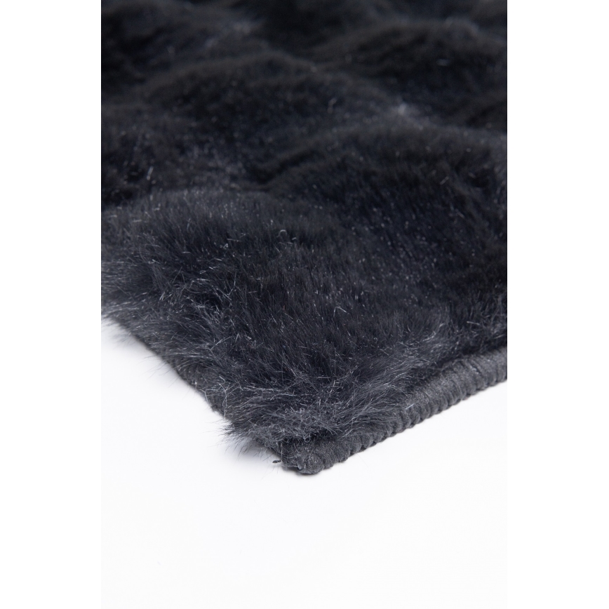 Covor RABBIT BUBBLE 200 x 280 cm, negru