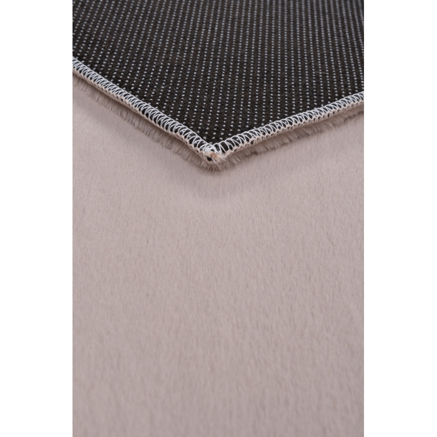 Covor RABBIT-FOX 160 x 230 cm – bej