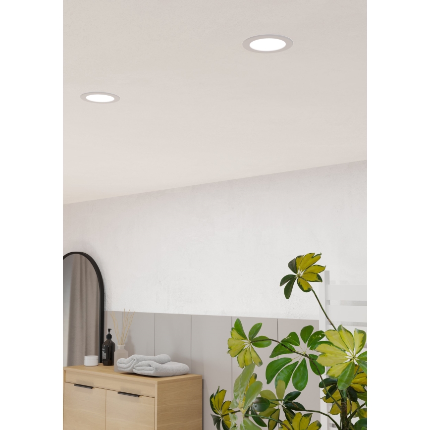 Eglo - Corp de iluminat LED încastrat pentru baie LED/6,3W/230V 2700/4000/6500K Ø 11,9 cm IP44 alb