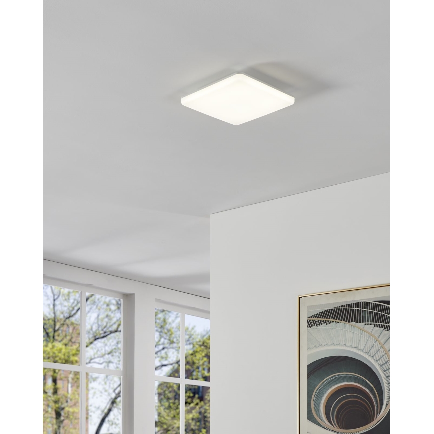 Eglo - Plafonieră LED pentru baie, 20 W, 230 V, 2700/4000/6500 K, 31 x 31 cm, IP54, albă