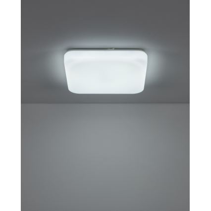Plafonieră LED pentru baie Eglo, 18W/230V, 3000/4000/6000K, 33x33 cm, IP44