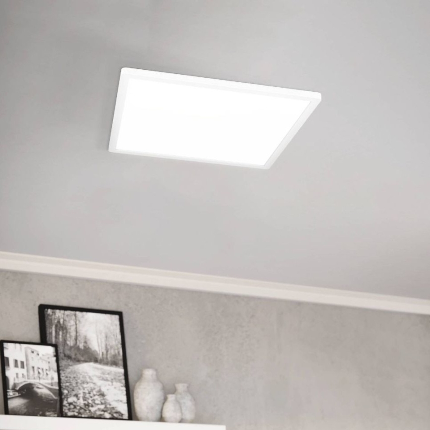 Eglo - Plafonieră LED pentru baie, 20,2 W, 230 V, 39 x 39 cm, IP54, albă