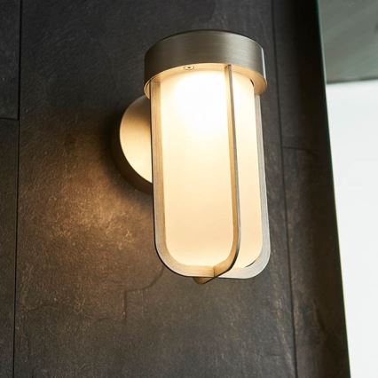 Endon 94990 - Aplica de perete pentru baie LED, 8 W, 230 V, IP44, 2700 K, crom mat