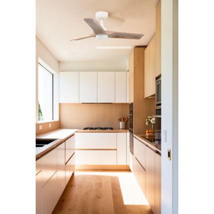 FARO 33805WT-1TW - Ventilator de tavan LED HEYWOOD, dimabil, cu LED 10W, 230V, 2700/3000/4000K, finisaj lemn/alb, diametru 90 cm, Wi‑Fi Tuya și telecomandă
