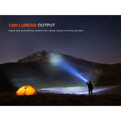 Fenix PD26RACE - Lanternă LED reîncărcabilă cu reglaj al intensității, USB, 1600 mAh, IP68, 1300 lm, 556 h, negru