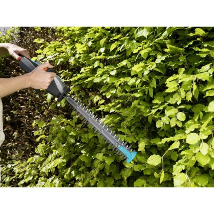 Gardena - Foarfecă cu acumulator pentru gard viu EASYCUT 14,4V 2000 mAh