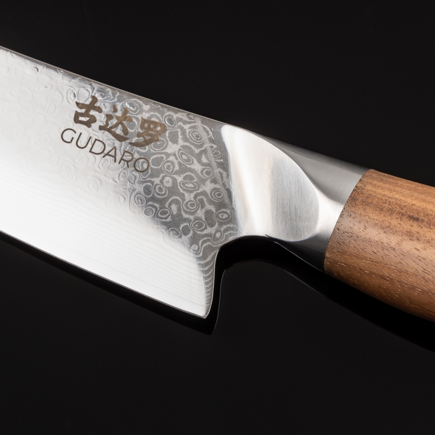 Gudaro - Cuțit de bucătar damasc TAKUMI 8, oțel cu 67 de straturi, lungime 20 cm, mâner din nuc