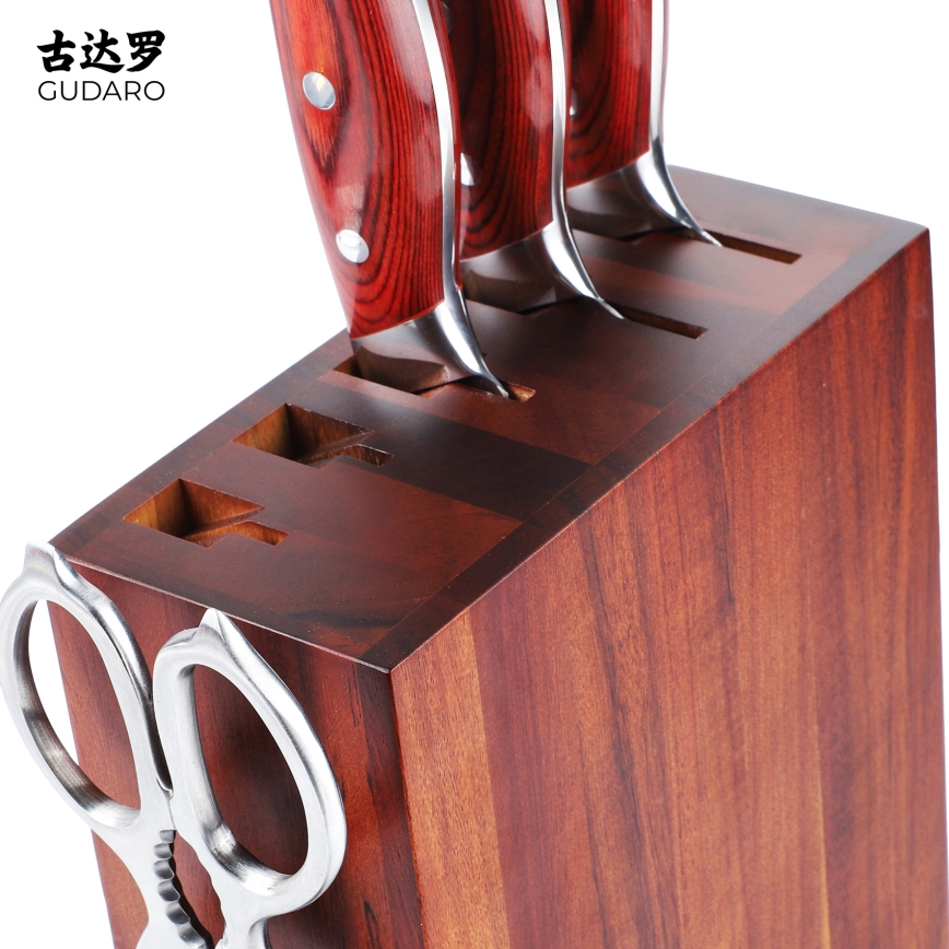 Gudaro - Suport pentru cuțite AKIRA 25x25x10 cm din salcâm