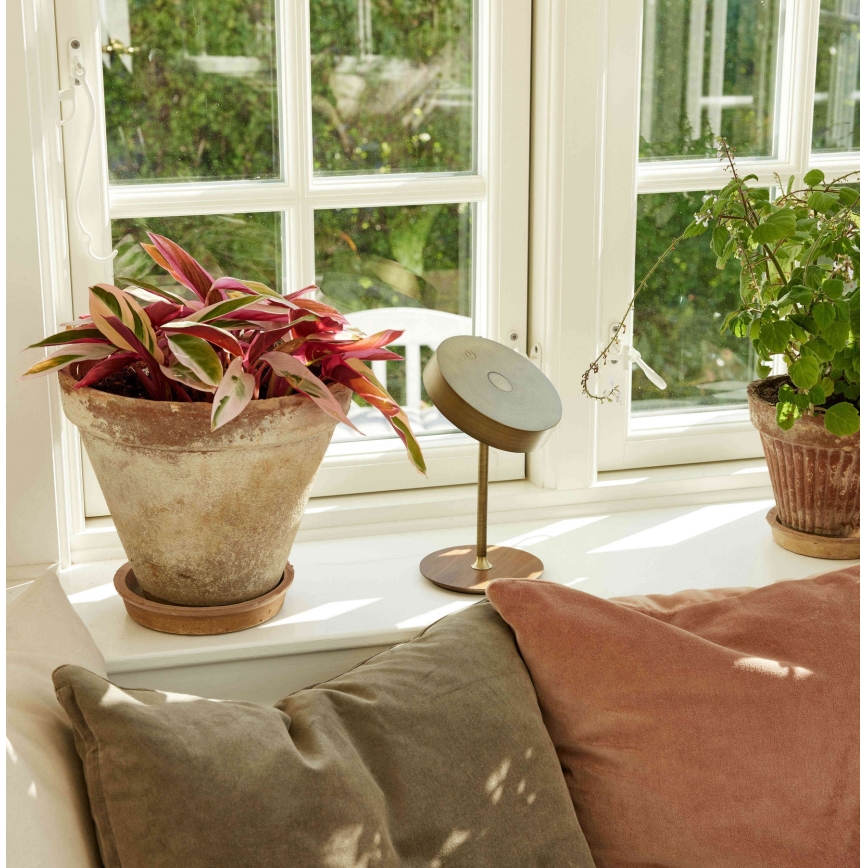 Halo Design 745784 - Lampă LED de masă reîncărcabilă, reglabilă ON THE MOVE LED/2,5 W/4000 mAh alamă/lemn