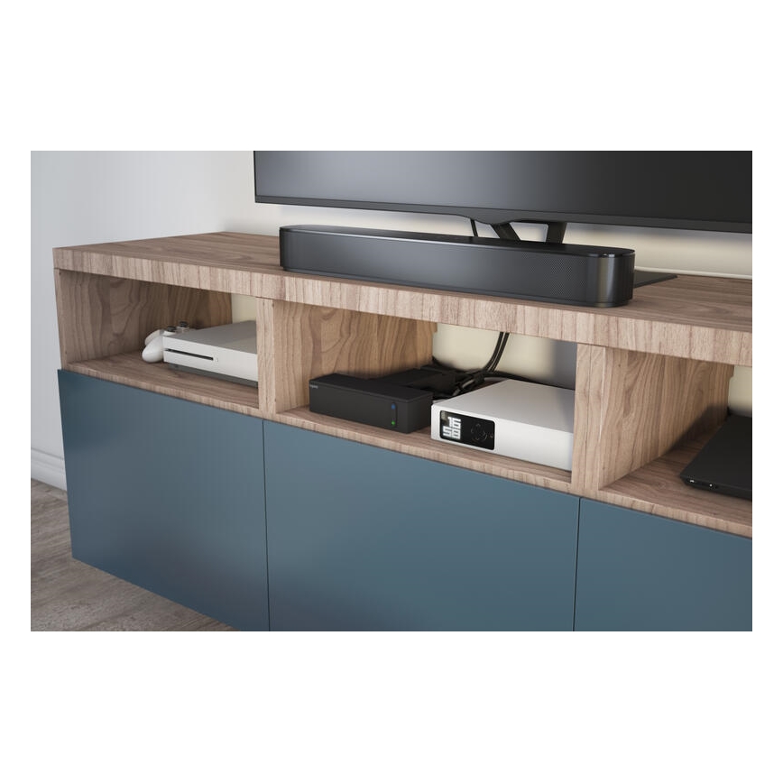 Hub multimedia cu întrerupător Legrand 049430 4Z tip E + 4Z tip C 2m negru