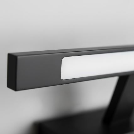 Aplica LED KLIMT pentru oglindă de baie, 8 W, 230 V, 3000/4000/6000 K, 40 cm, IP44, negru