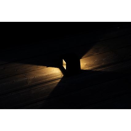 Lumină solară LED de perete cu senzor LED/2W/5V IP54 1300 mAh