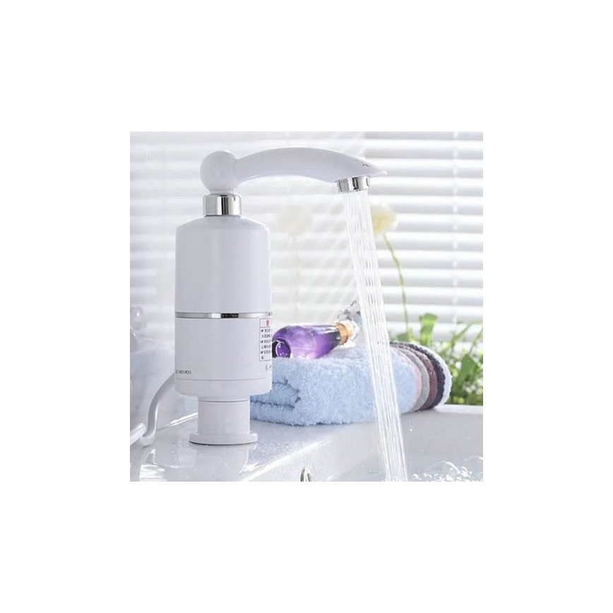 Încălzitor instantaneu de apă 3000W/230V