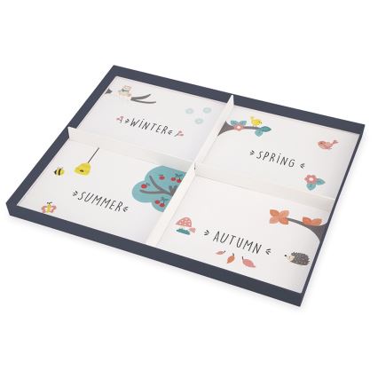 Janod - Calendar magnetic pentru copii cu anotimpuri, în limba engleză