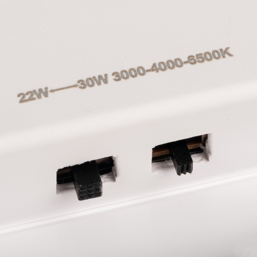 Plafonieră LED VARSO, cu senzor de mișcare și de amurg, LED/22/30W/230V, 3000/4000/6500K, Ø 33 cm, IP54