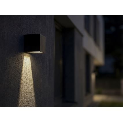 Aplica solară de perete cu senzor REKA LED, 6 W, 3,7 V, 1800 mAh, 3000/4000/6500K, IP65, negru