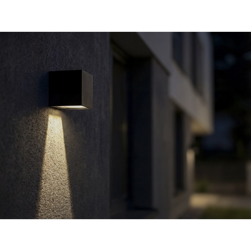 Aplica solară de perete cu senzor REKA LED, 6 W, 3,7 V, 1800 mAh, 3000/4000/6500K, IP65, negru
