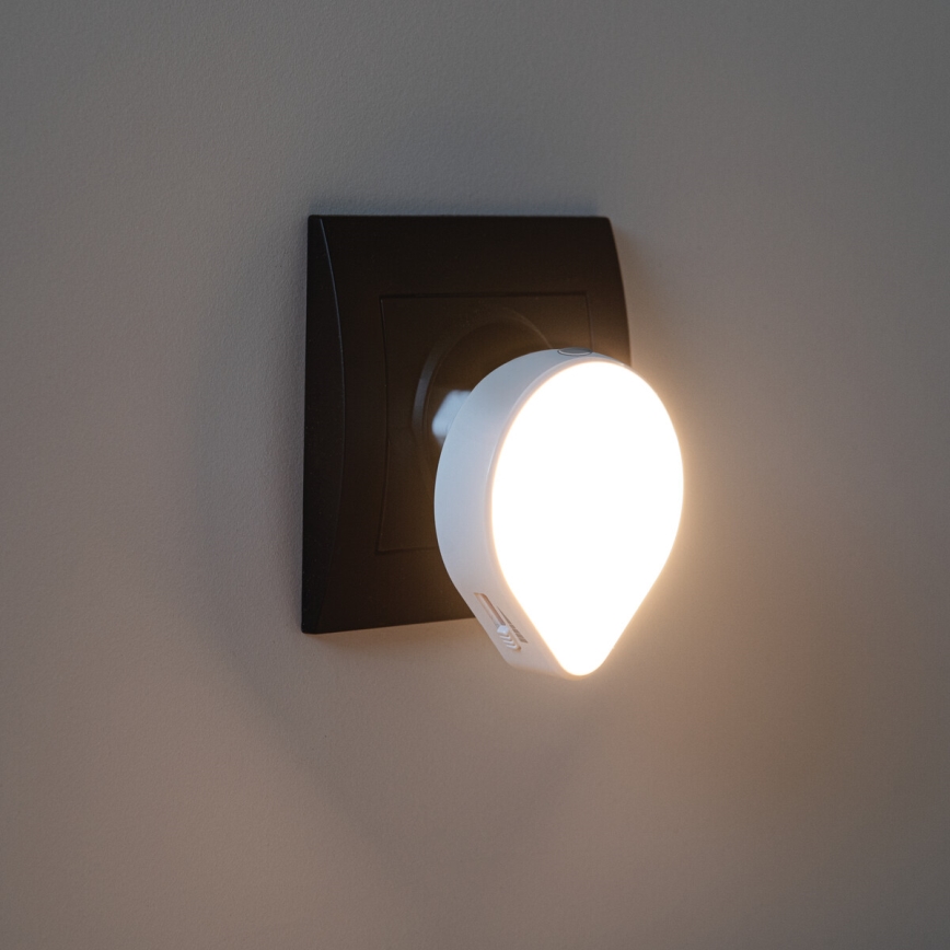 LED Lumină de veghe reglabilă cu senzor de amurg pentru priză ULOV LED/0,5W/230V albă