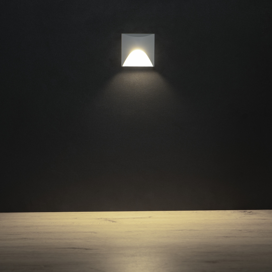 Aplică LED pentru scări EXIN 2,5W/230V 4000K IP65, albă, pătrată