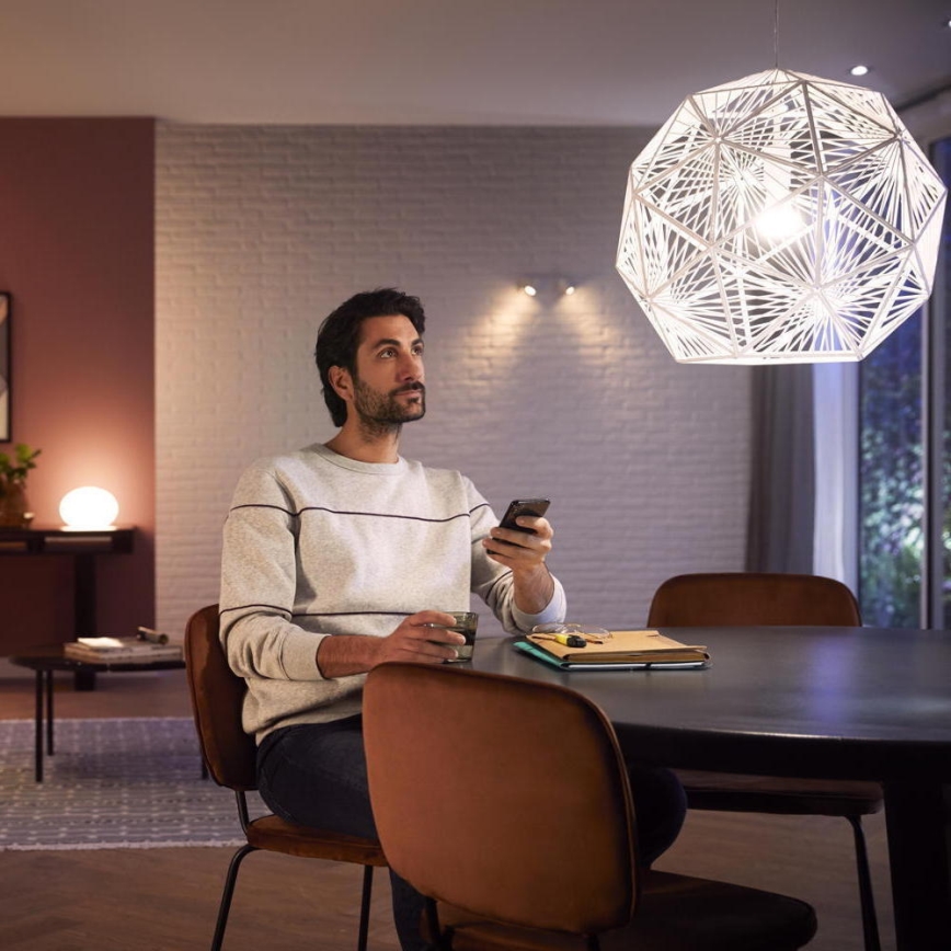 Kit de pornire Philips Hue WHITE AND COLOR AMBIANCE 3xE27/9W 2000-6500K + Hue Bridge și întrerupător dimmer