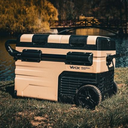 Ladă frigorifică portabilă cu afișaj LCD 39 l 230V/12V/24V maro