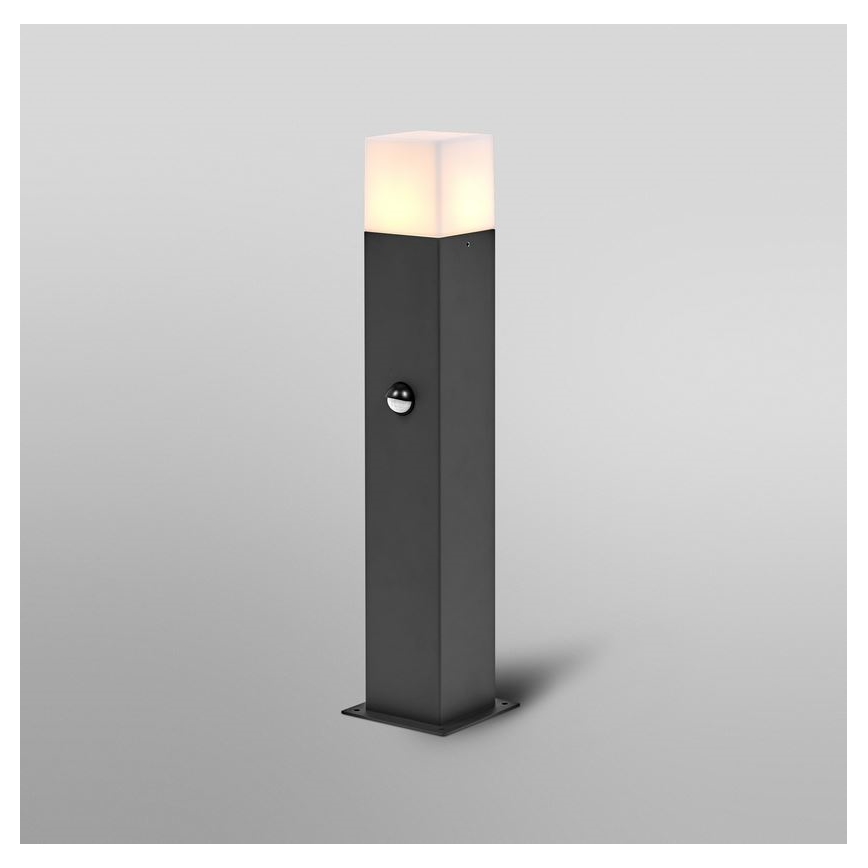 Lampă de exterior cu senzor Ledvance FIGO SQUARE 1xE27/20W/230V IP44