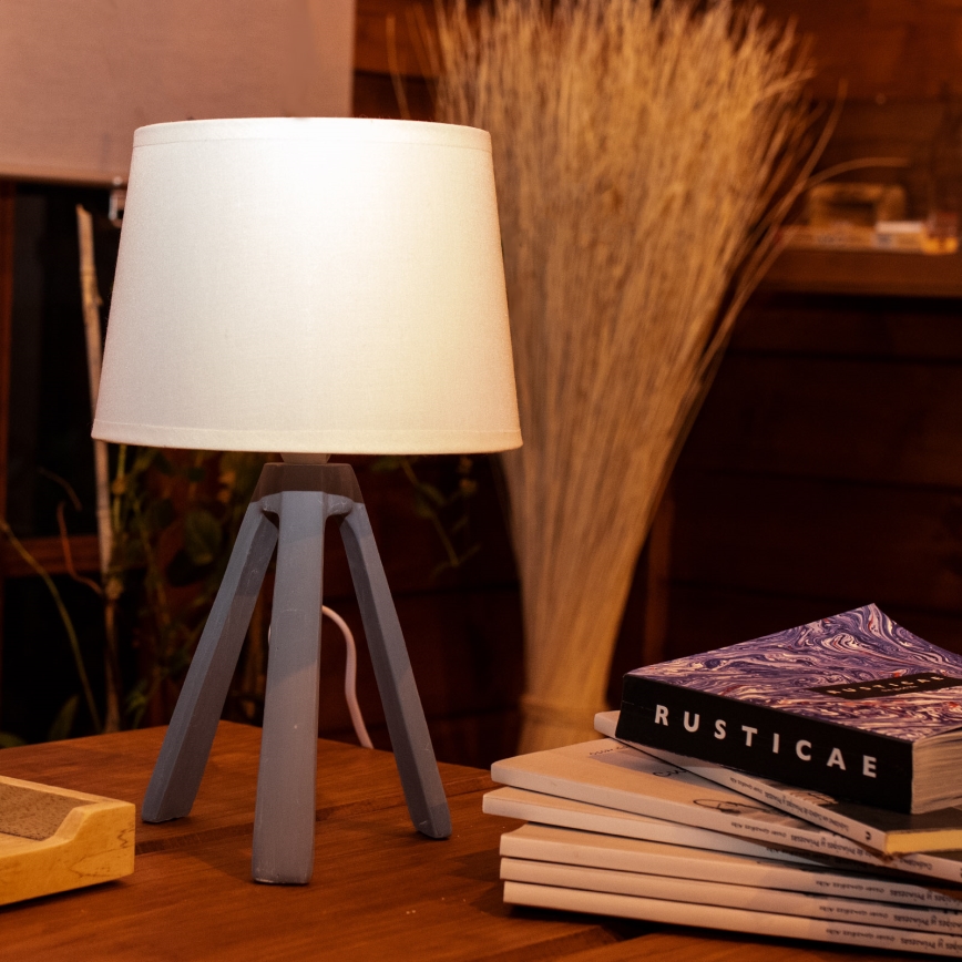 Lampă de masă Aigostar 1xE14/40W/230V