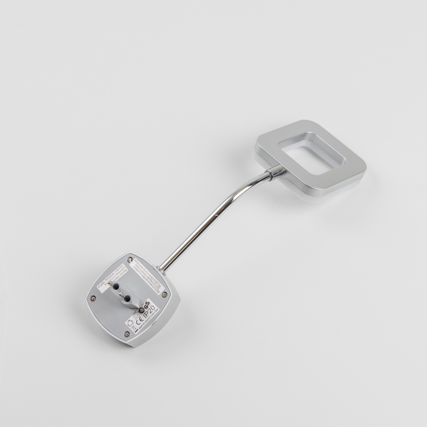 Lampă de perete cu priză LED/3,2W/230V crom mat