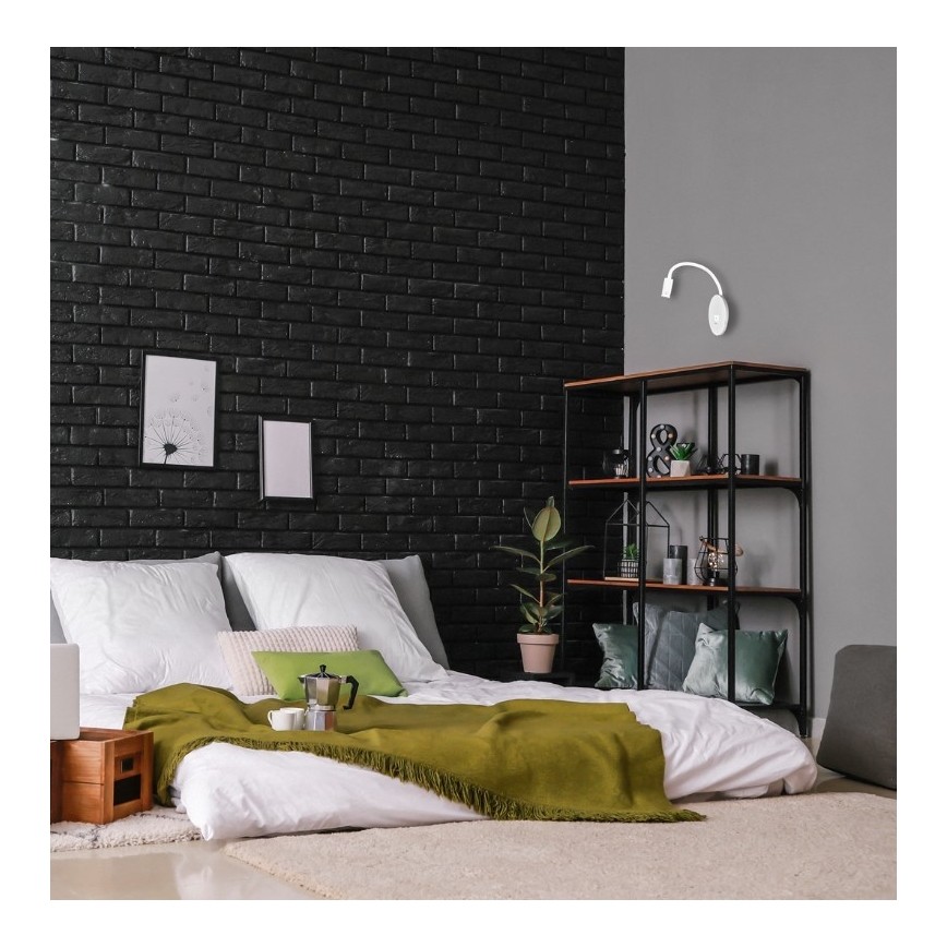 Lampă de perete LED flexibilă BASE cu USB, LED/8W+LED/2W/230V, alb/argintiu