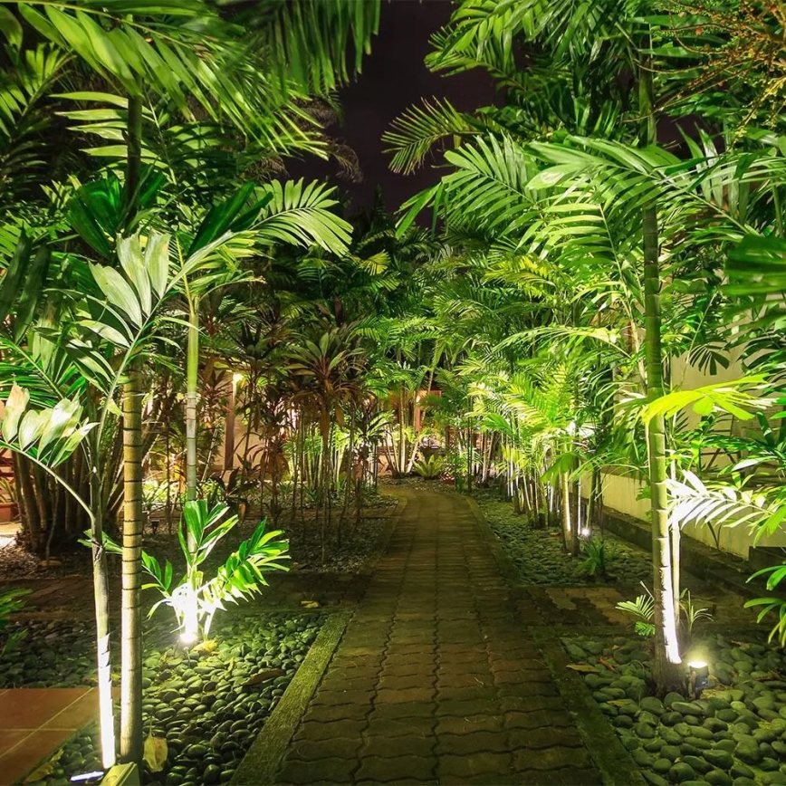 Lampă exterior 1xGU10/35W/230V IP44