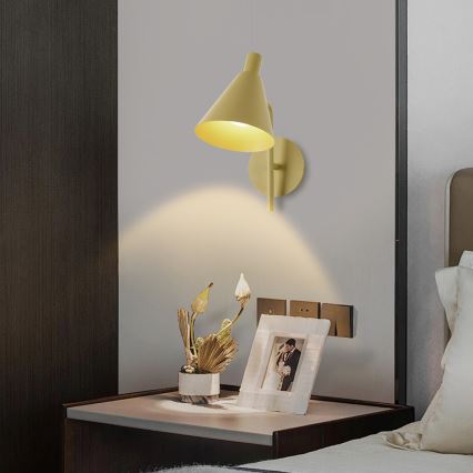 Lampă LED de perete Brilagi LUCERA LED/3W/230V galben