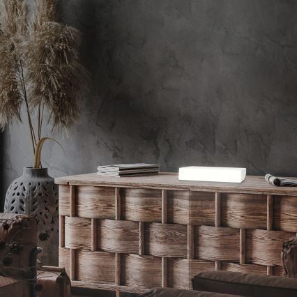 Lampă LED RGBW dimabilă de masă LED/9W/230V 3000-6500K Wi-Fi Tuya Brilo + telecomandă