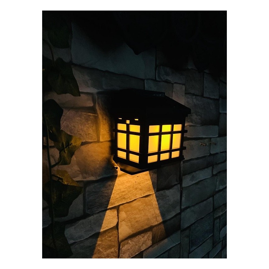 Lampă LED solară de perete cu senzor de amurg, 1,2 V, 600 mAh, IP44