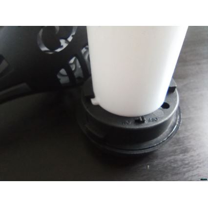 Lampă solară LED cu senzor de amurg, 1,2 W / 1,2 V, 600 mAh, IP44