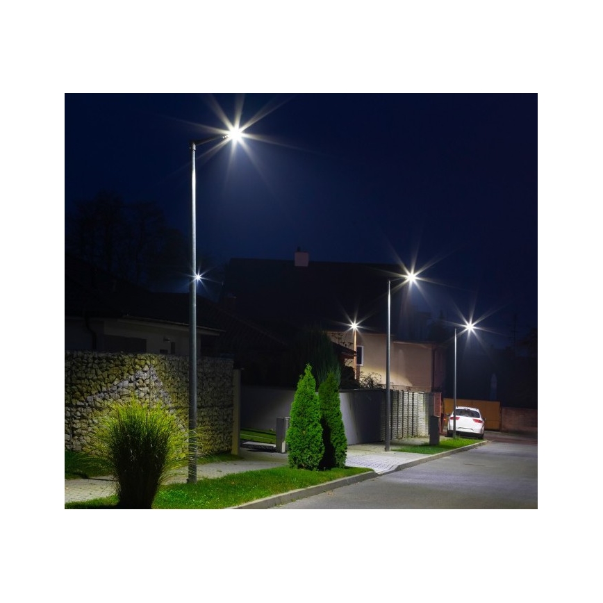 Lampă stradală solară LED cu senzor STREET LED/15W/7,4V 4000K IP65 5400 mAh