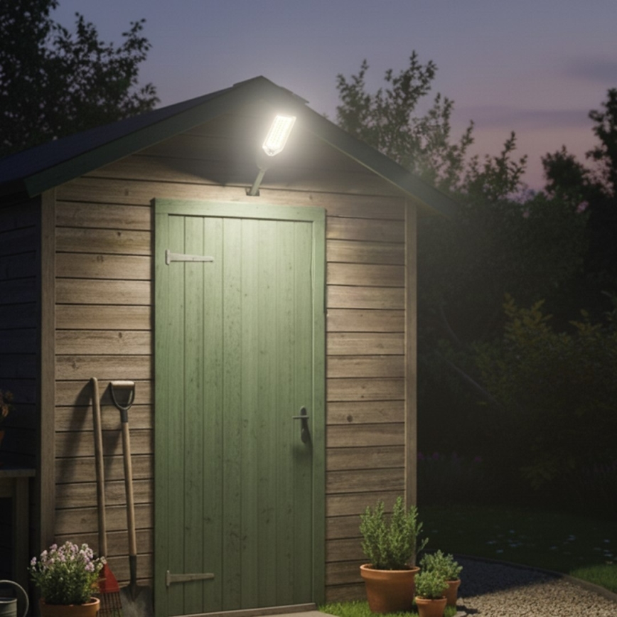 Lampă stradală solară LED reglabilă cu senzor VENICE, 200W/3,2V, 12000 mAh, IP65, neagră + telecomandă