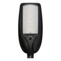 Lampă stradală solară LED reglabilă cu senzor VENICE, 200W/3,2V, 12000 mAh, IP65, neagră + telecomandă