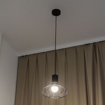 Lampă suspendată pe cablu SOLANO 1xE27/15W/230V negru/crom lucios