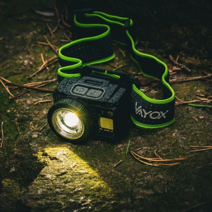 Lanternă frontală LED reîncărcabilă cu intensitate reglabilă, cu senzor și lumină roșie LED/6W/5V/3xAAA IP66 500 lm 1200 mAh