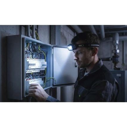Lanternă frontală reîncărcabilă cu LED și intensitate reglabilă / 3xAAA / 1000 mAh 3,7V