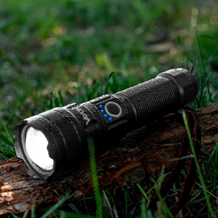 Lanternă LED reîncărcabilă dimabilă cu funcție de acumulator extern LED/10W/5V IPX4 600 lm 4 h 2000 mAh