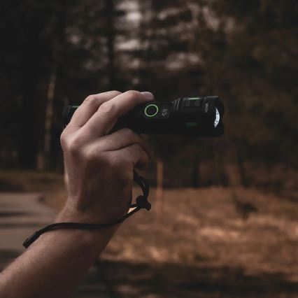 Lanternă LED reîncărcabilă cu reglaj al luminozității și funcție powerbank, 20W/5V, IP44, 1200 lm, 5000 mAh