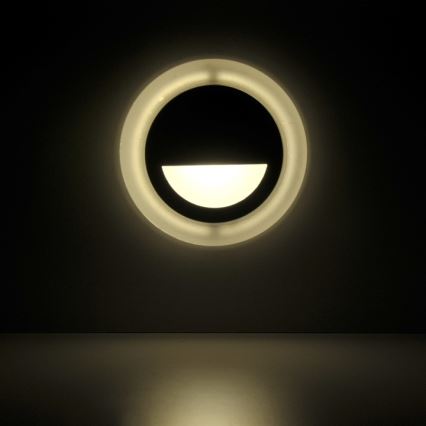 LED Iluminat scară exterior Q4 LED/3W/230V IP44